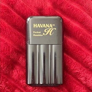 Havana H Pocket Humidor